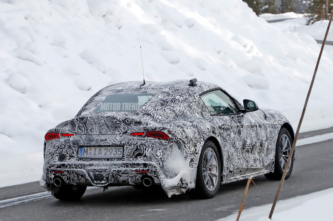 click for next image... slideshow image